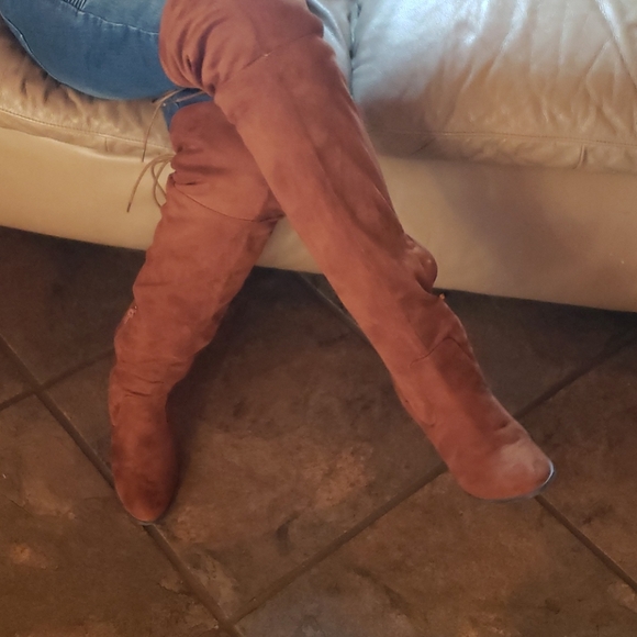 Western Women brown suede knee high boot size 8.5 square heel - Picture 6 of 11